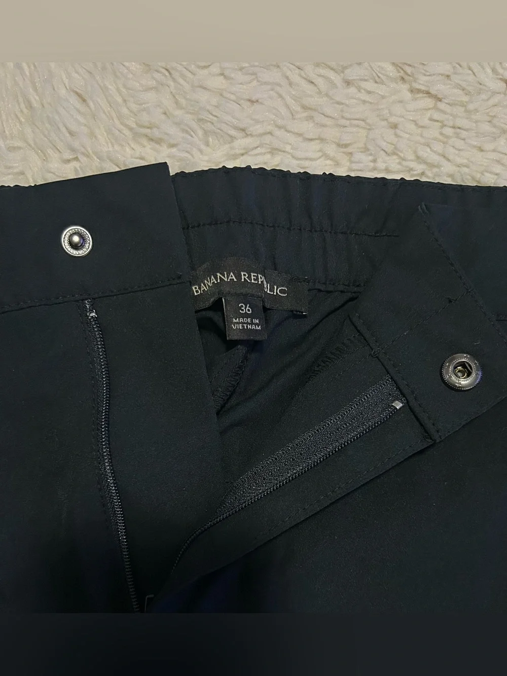 Banana Republic Performance  Casual Stretch Black Men’s Pants Size 36/30